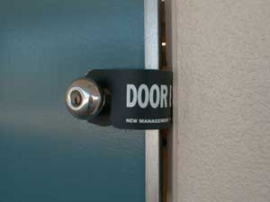DOOR BLOK open