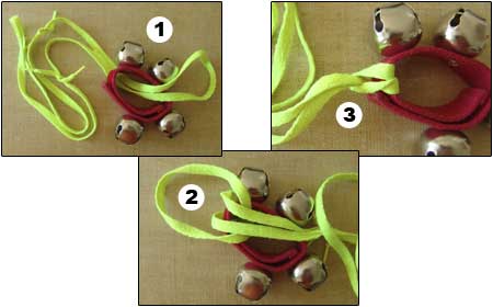 Jingle bell leash